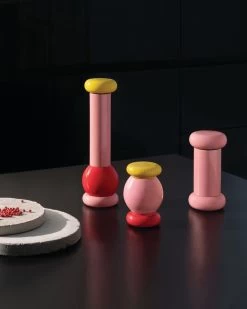 Alessi Pepermolen Twergi - MP0210 2 - Roze - Door Ettore Sottsass -Keukenbenodigdheden Winkel 02 MP0210 1296x 1