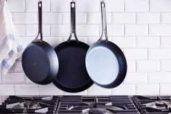 BK Koekenpan Black Steel - ø 28 Cm - Zonder Anti-aanbaklaag -Keukenbenodigdheden Winkel 6d3e0c782099da9be5bd2c072fccc05e516f1b0d BK BlackSteel Frypans Lifestyle 1