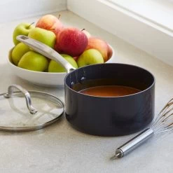 GreenPan Steelpan Copenhagen - Zwart - ø 18 Cm / 2.1 Liter 11 GreenPan Steelpan Copenhagen - Zwart - ø 18 Cm / 2.1 Liter -Keukenbenodigdheden Winkel 8ceebd50e6c255fbb628b7c125035cea1711c81b 2 Cop SauceP 18Cm CC003397 001 ProduLife5B15D