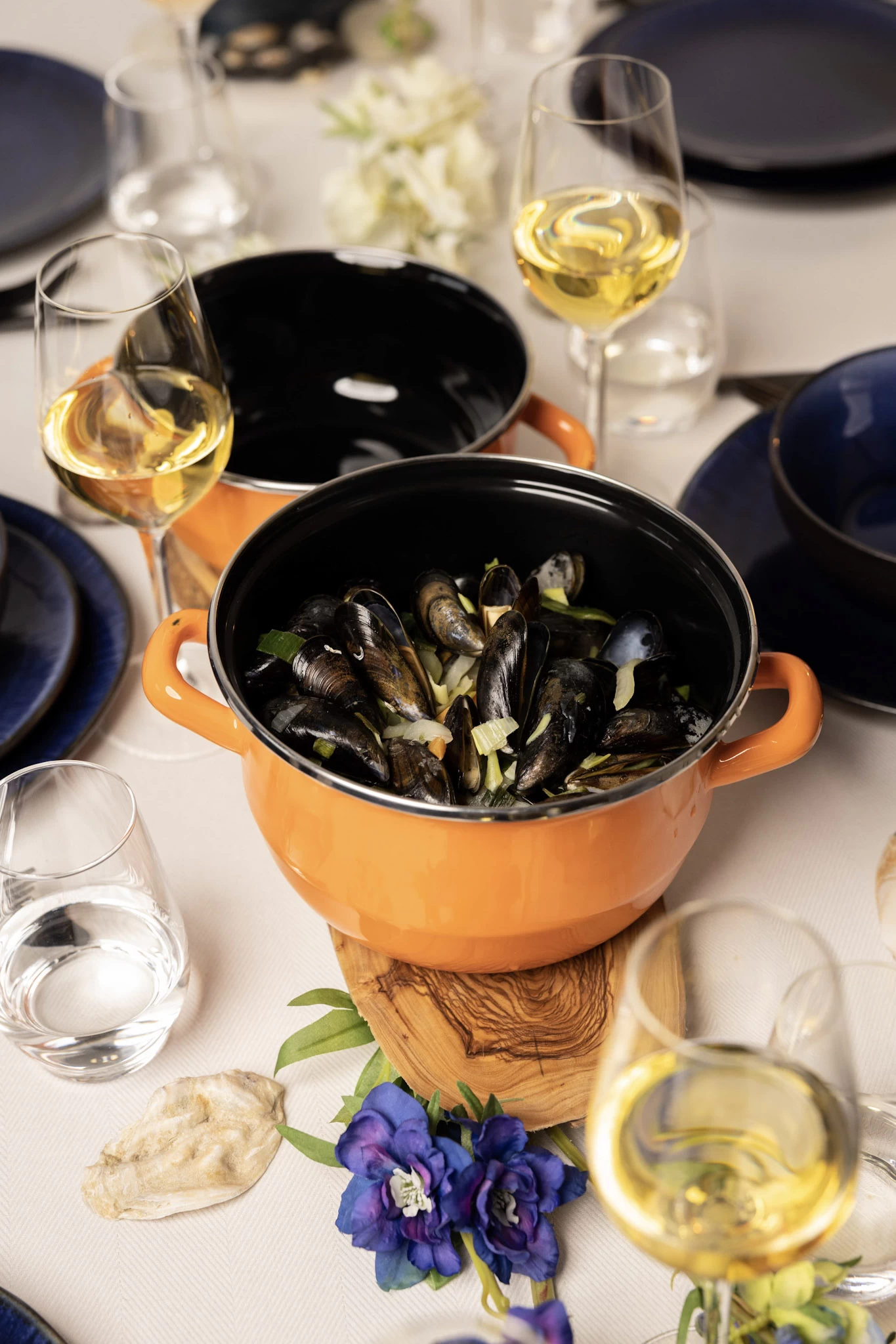 Cosy & Trendy Mosselpan - Oranje - ø 18 Cm / 2.8 Liter 4 Cosy & Trendy Mosselpan - Oranje - ø 18 Cm / 2.8 Liter - Afbeelding 2