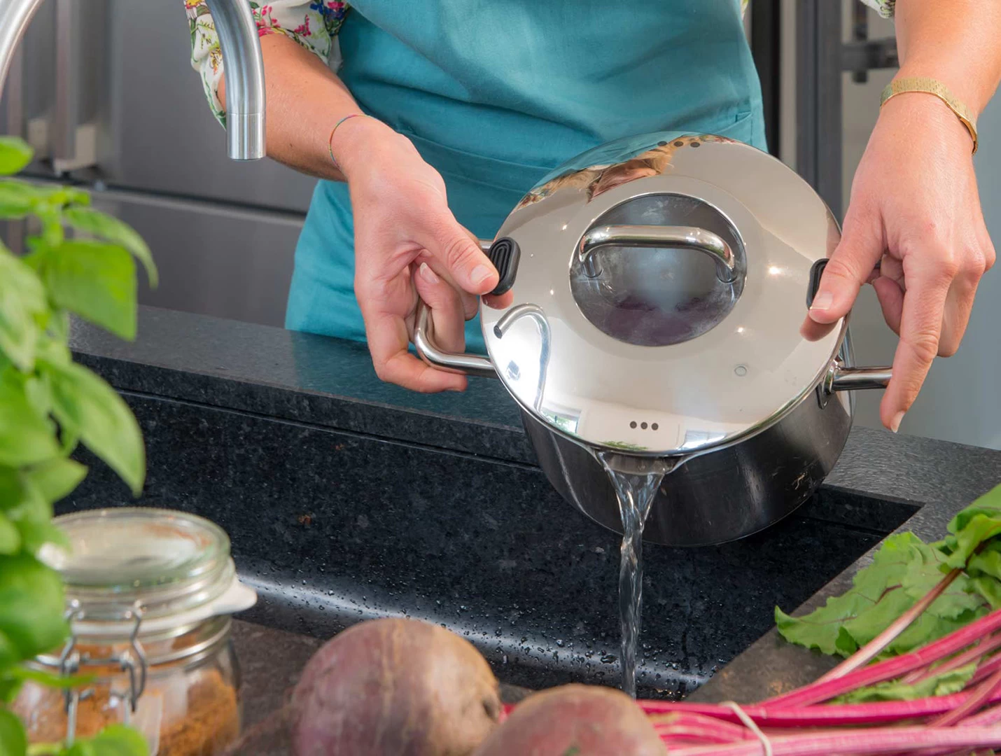 Sola Kookpan Met Deksel Zuma - ø 24 Cm / 5.5 Liter 4 Sola Kookpan Met Deksel Zuma - ø 24 Cm / 5.5 Liter - Afbeelding 2