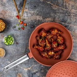 Westinghouse Wokpan Performance - Rebel Red - ø 28 Cm - Standaard Anti-aanbaklaag -Keukenbenodigdheden Winkel WCCW0095028OR 14