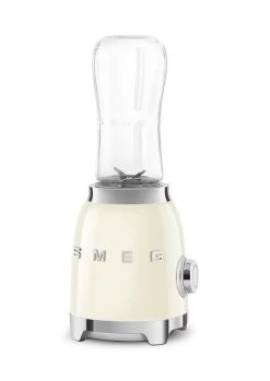 SMEG Smoothie Blender - Compact - Creme - 600 Ml - PBF01CREU 13 SMEG Smoothie Blender - Compact - Creme - 600 Ml - PBF01CREU -Keukenbenodigdheden Winkel WEB PBF01CREU 5.jpg