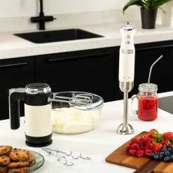 Westinghouse Staafmixer Retro Collections - 600 W - Vanilla White - WKHBS270WH 15 Westinghouse Staafmixer Retro Collections - 600 W - Vanilla White - WKHBS270WH -Keukenbenodigdheden Winkel WKHBS270WH Retro Hand Blender 5