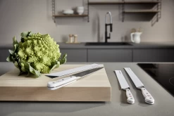 Wusthof Mesbeschermer Tot 30 Cm Laag Wit -Keukenbenodigdheden Winkel Wusthof Mesbeschermer Tot 30 cm Laag Wit 1