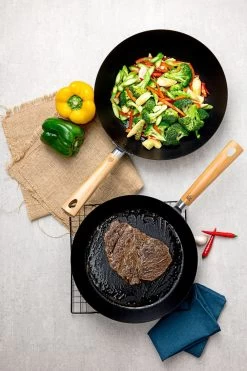 BK Wokpan Force - Carbon Steel - ø 30 Cm - Zonder Anti-aanbaklaag 13 BK Wokpan Force - Carbon Steel - ø 30 Cm - Zonder Anti-aanbaklaag -Keukenbenodigdheden Winkel c706fb772835678761c80fb6f51dbf349ef8efed BK Force CS Lifestyle 6 1