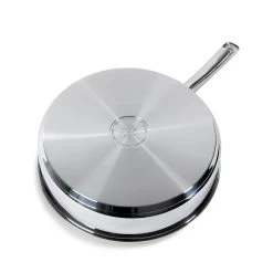 BK Hapjespan Met Deksel - Bright RVS - ø 28 Cm - Zonder Anti-aanbaklaag 9 BK Hapjespan Met Deksel - Bright RVS - ø 28 Cm - Zonder Anti-aanbaklaag -Keukenbenodigdheden Winkel fc0dc2028d5d3253cc6eac1205cd79041df26e1e BK Bri SauteP 1pc CC005749 001 Base