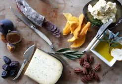 Laguiole Style De Vie Kaasmessen Parelmoer 3-Delig 9 Laguiole Style De Vie Kaasmessen Parelmoer 3-Delig -Keukenbenodigdheden Winkel kaasmes steakmes botermes parelmoer 1