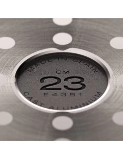 Valira Grillpan Aire - Gladde Bodem - 23 X 23 Cm - Standaard Anti-aanbaklaag 9 Valira Grillpan Aire - Gladde Bodem - 23 X 23 Cm - Standaard Anti-aanbaklaag -Keukenbenodigdheden Winkel non stick plancha aire induction 3